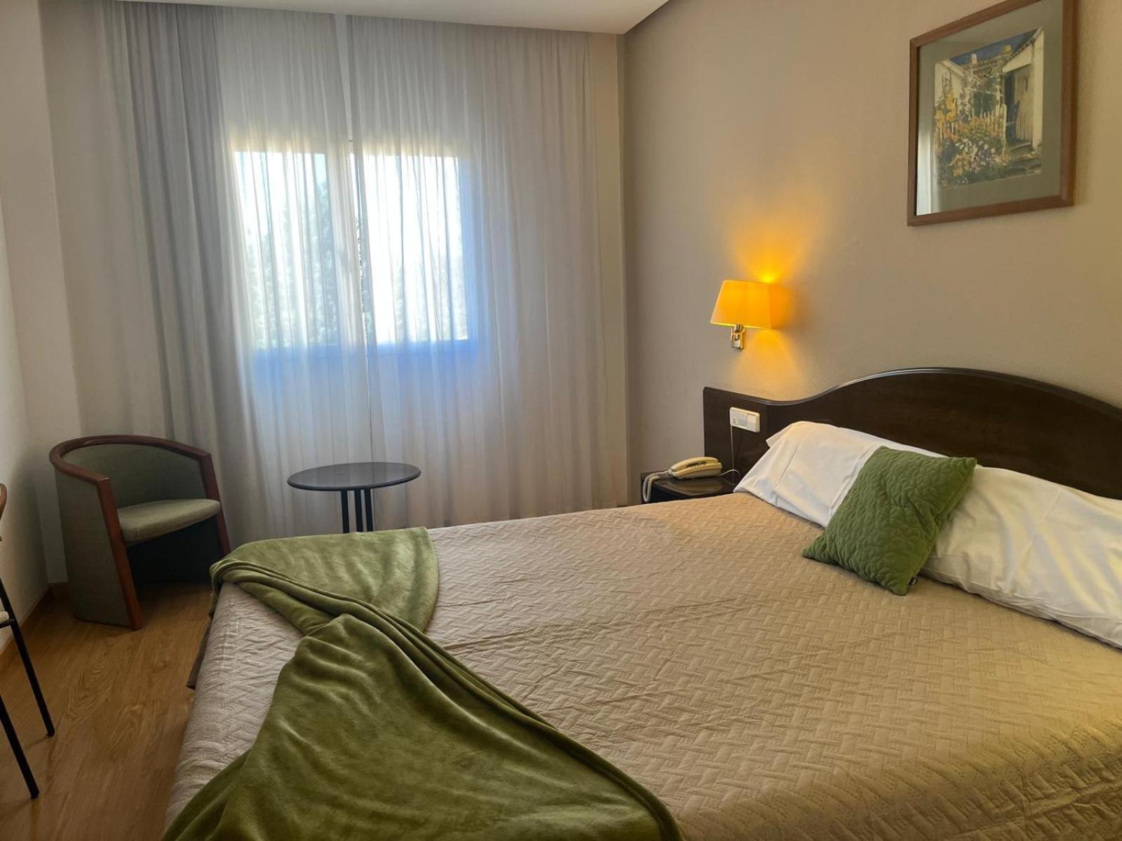 Hotel Villa De Biar Shc Bagian luar foto